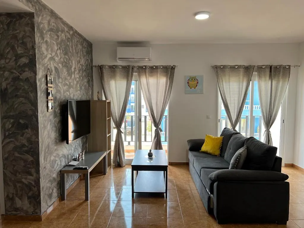 Daisal Apartment: Beachside 2-Bedroom with Balcony Santa Maria 0*,  Cape Verde