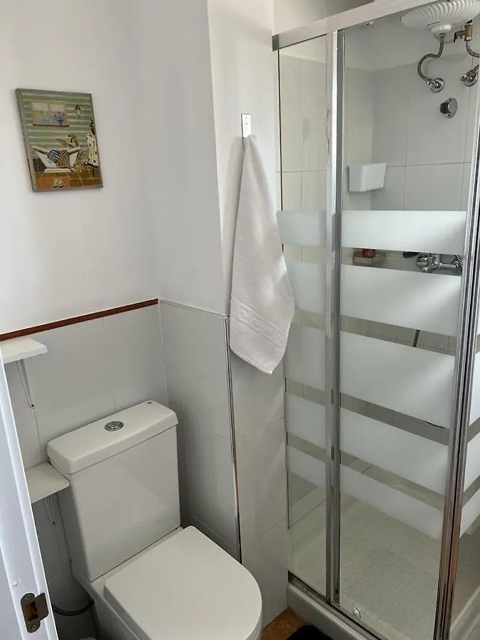 Daisal Apartment: Beachside 2-Bedroom with Balcony Santa Maria 0*,  Cape Verde
