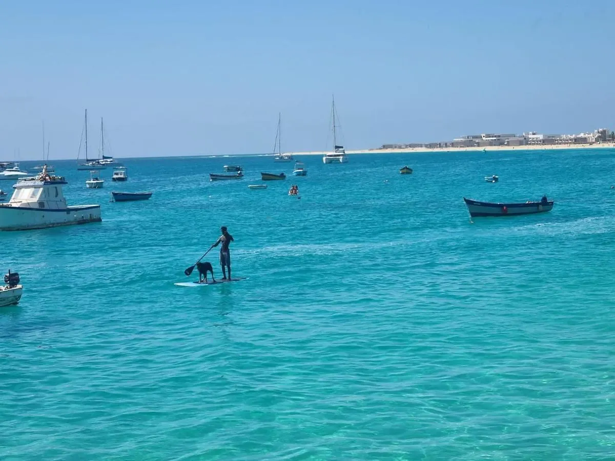 Daisal Apartment: Beachside 2-Bedroom with Balcony Santa Maria 0*,