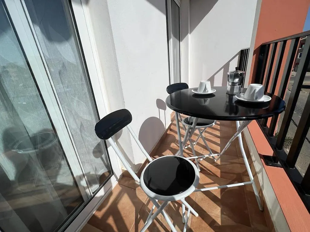 Daisal Apartment: Beachside 2-Bedroom with Balcony Santa Maria 0*,  Cape Verde